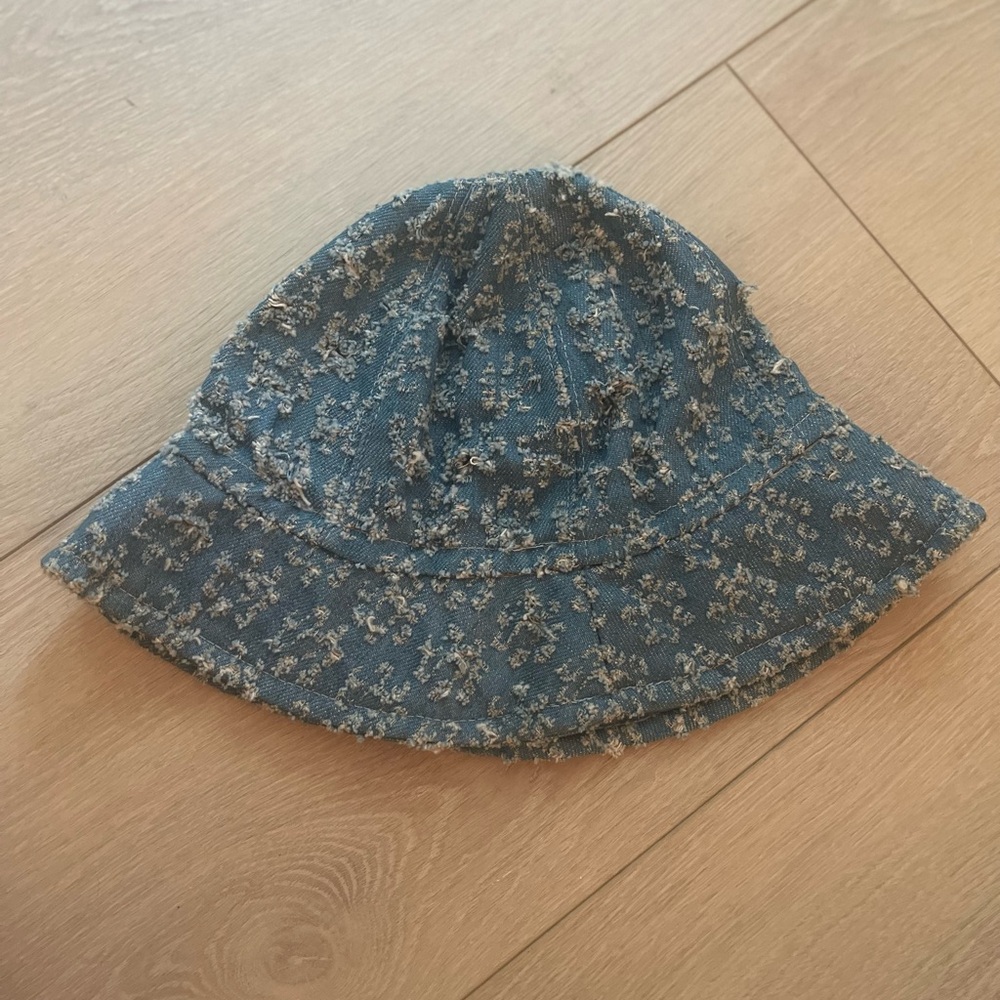 SOLD! Vintage Versace Versus Bucket Hat Y2K